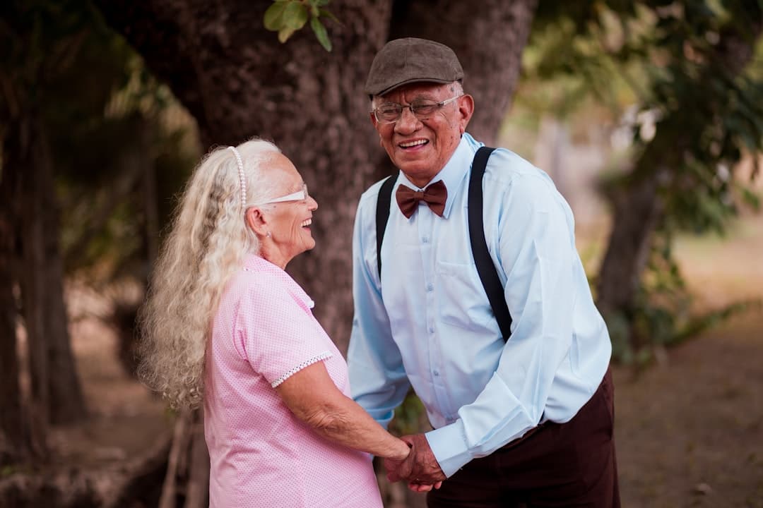 Senior couple in Ohio reviewing Medicare plans